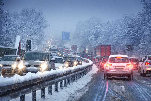 Wetterbedingte Verspätung – wer trägt das Risiko?